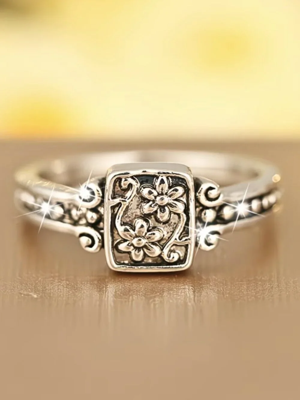 Ring Ethnic Storm Simia Flower Ring Flower Commemorative Gift Ring Anniversary
